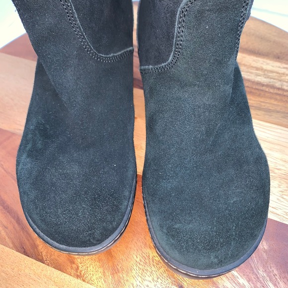 Crocs Black Suede Buckle Ankle Boots W7 Fleece Lined Comfort Platform Cozy - Picture 7 of 13
